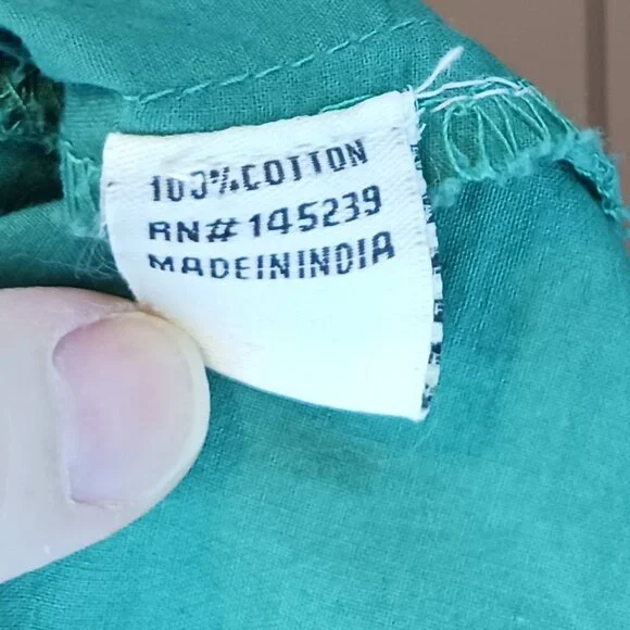 #95 3/$18 - Sim & Sam Green Short Sleeve Top Size L - Picture 4 of 8